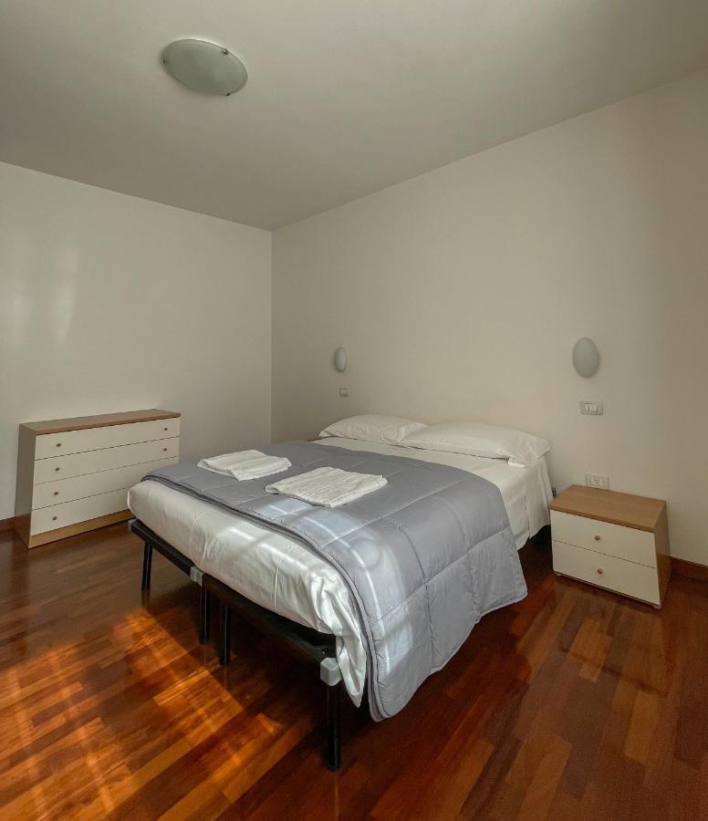 Richi Rent 01 Villa Verona Bagian luar foto