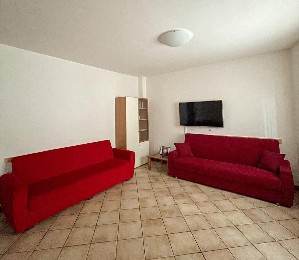 Richi Rent 01 Villa Verona Bagian luar foto